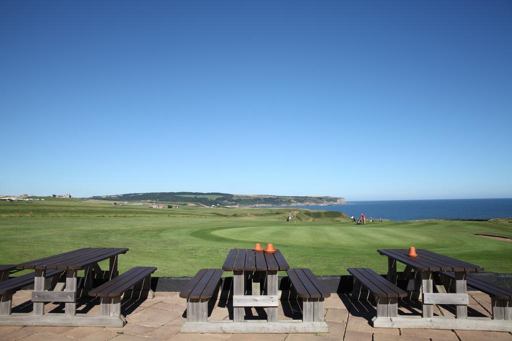 The White House Inn - Whitby Exteriér fotografie