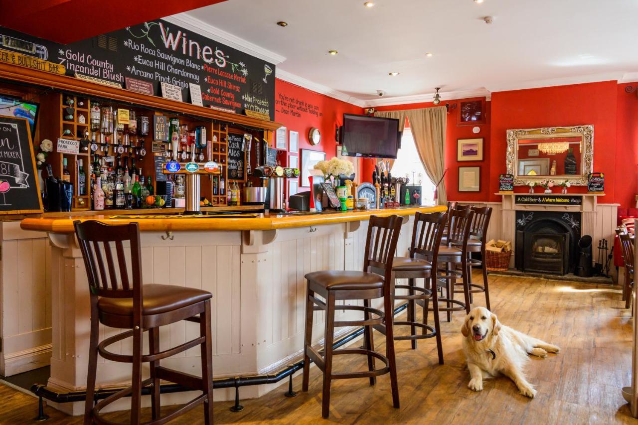 The White House Inn - Whitby Exteriér fotografie
